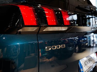 2023 Peugeot 5008