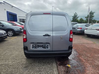 2020 Peugeot Partner