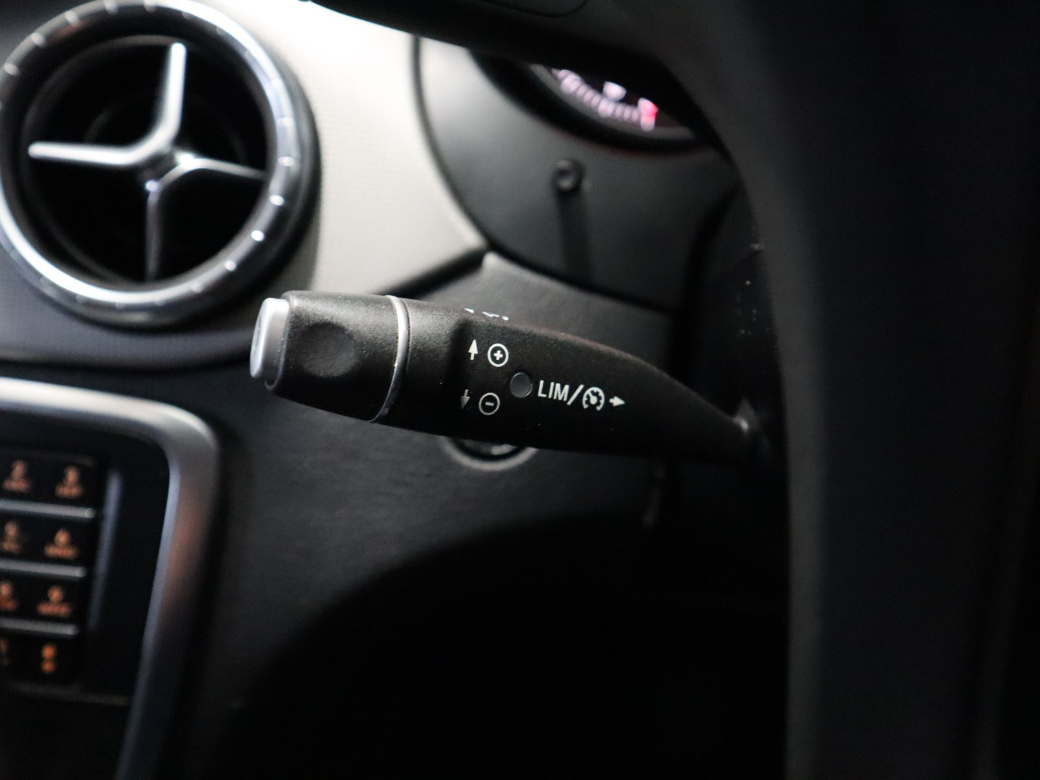 2017 Mercedes-Benz CLA Class