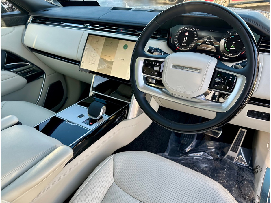 2025 Land Rover Range Rover