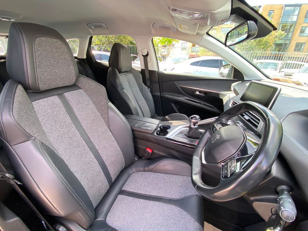 2018 Peugeot 3008
