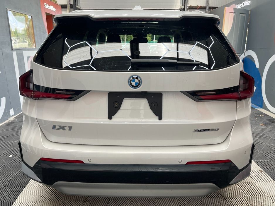 2024 BMW iX1