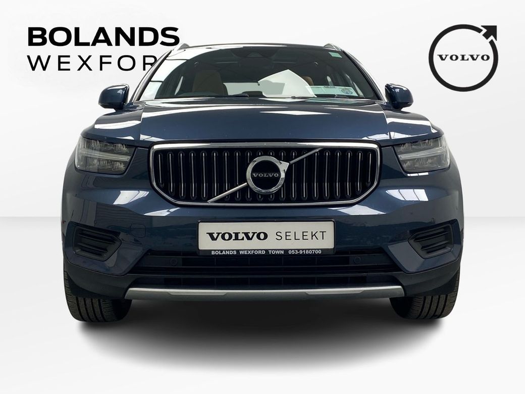 2021 Volvo XC40