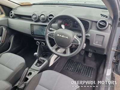 2023 Dacia Duster