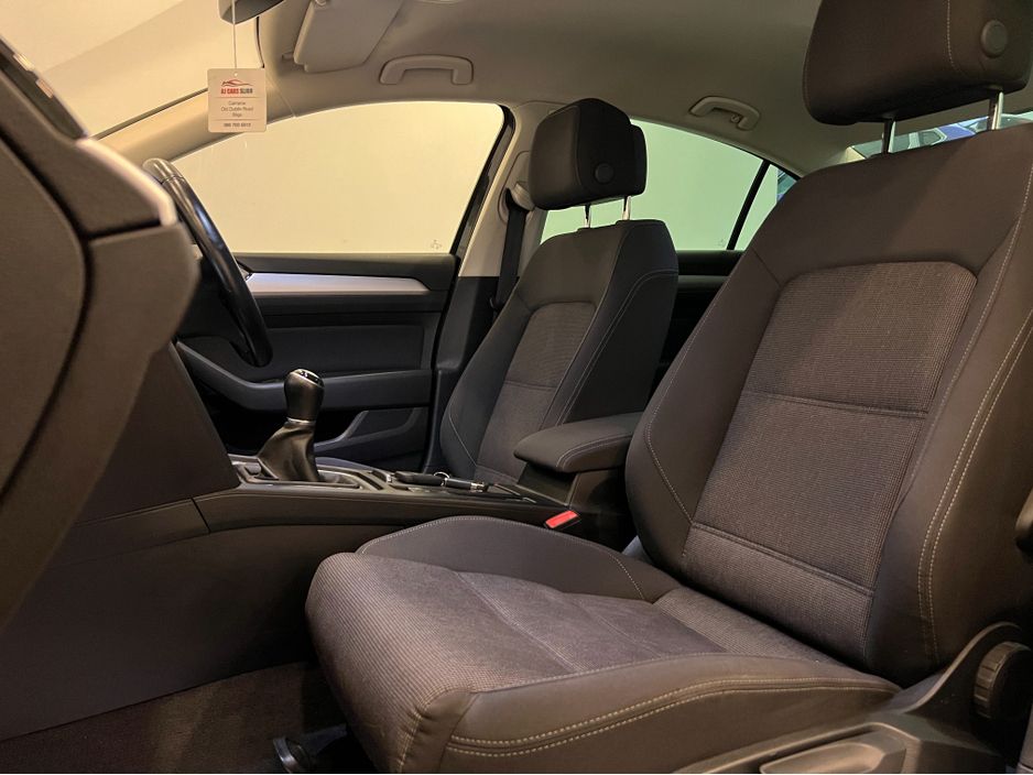 2018 Volkswagen Passat