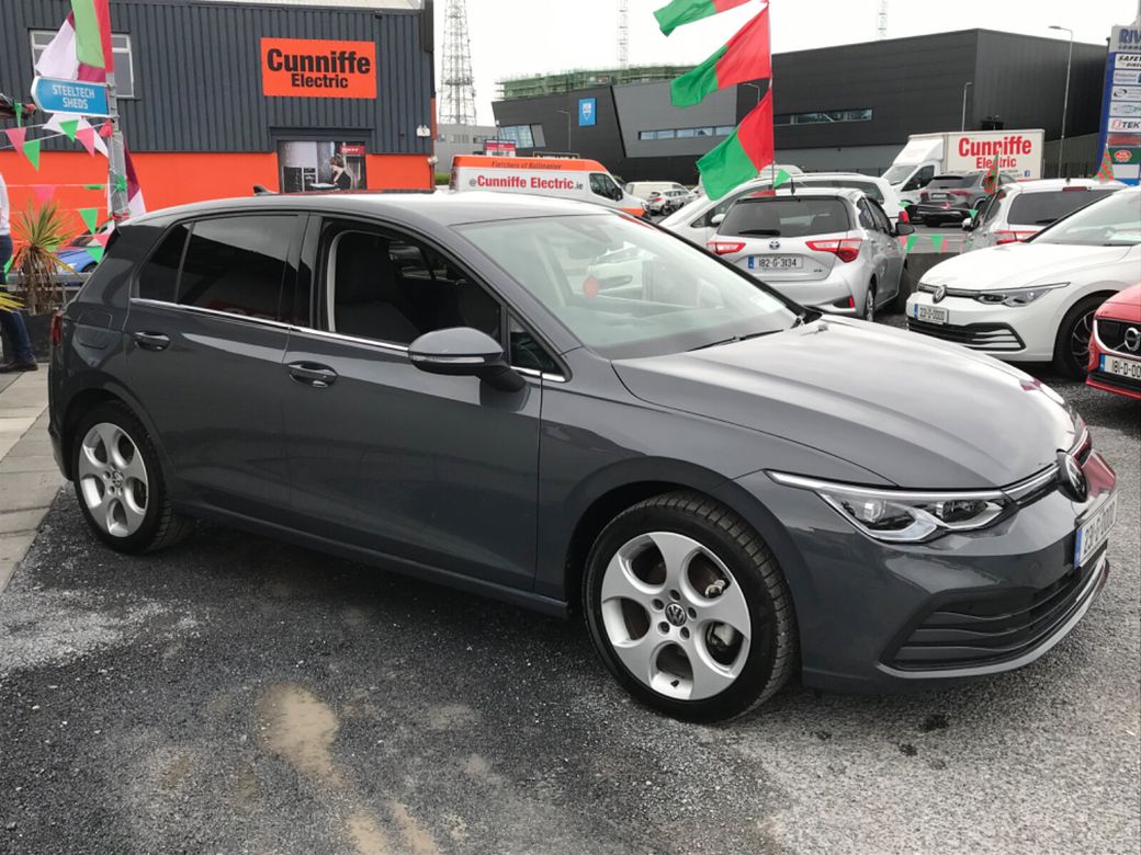 2023 Volkswagen Golf