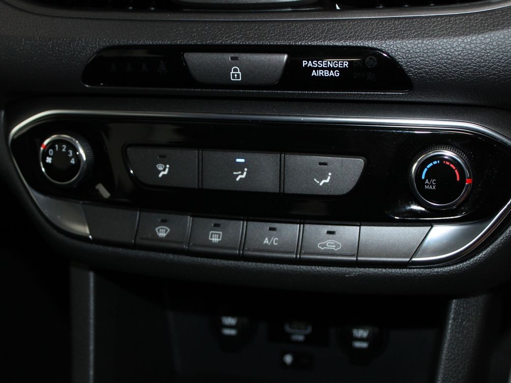 2021 Hyundai i30
