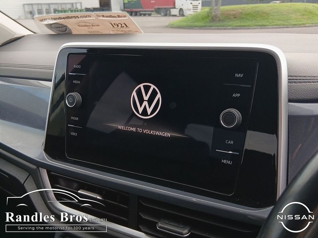 2023 Volkswagen T-Roc