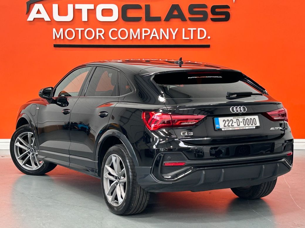 2022 Audi Q3
