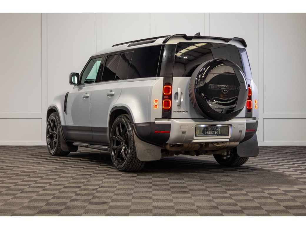 2024 Land Rover Defender 110