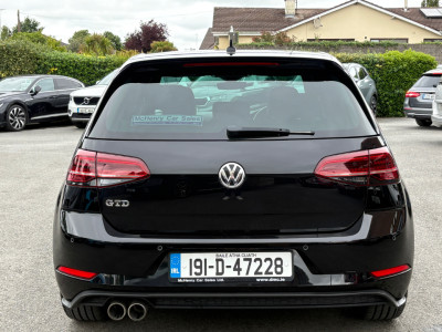 2019 Volkswagen Golf