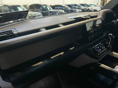 2025 Land Rover Defender