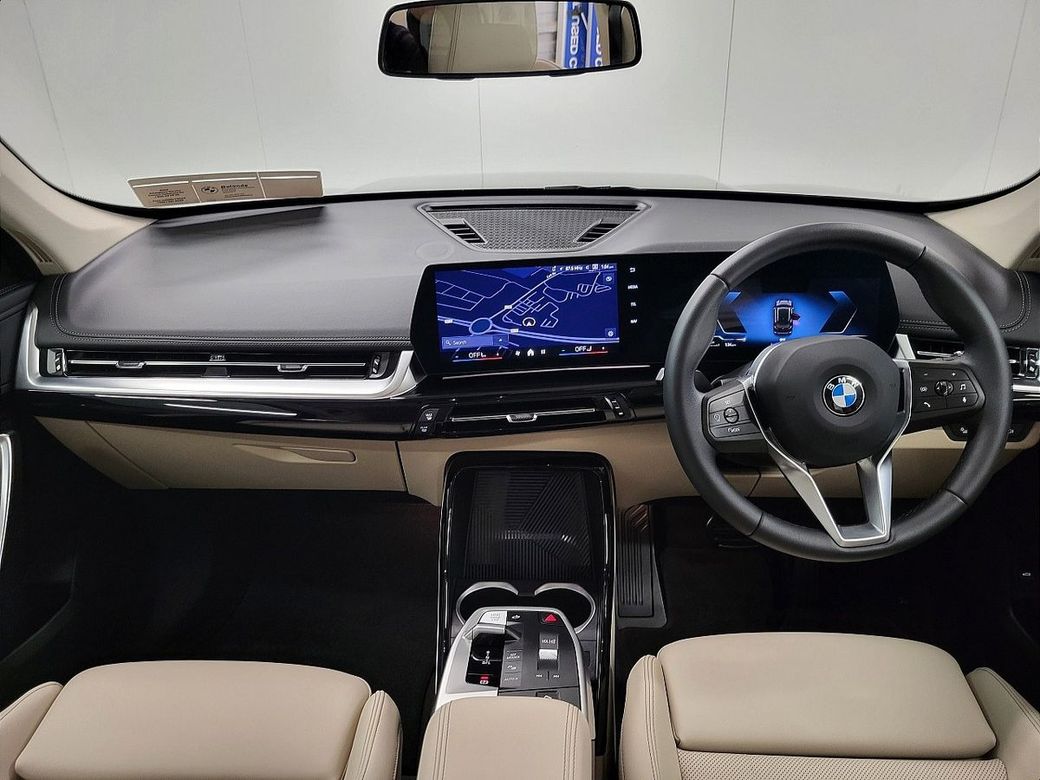 2025 BMW X1