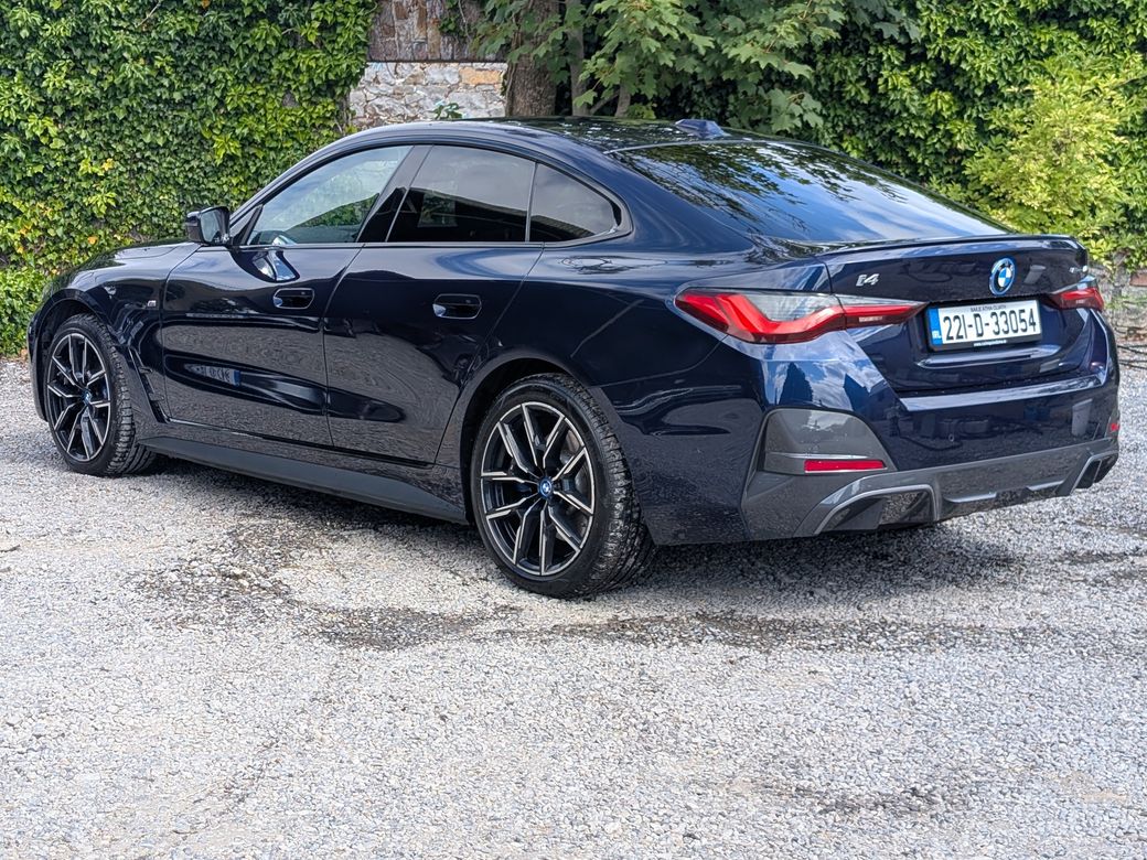 2022 BMW i4
