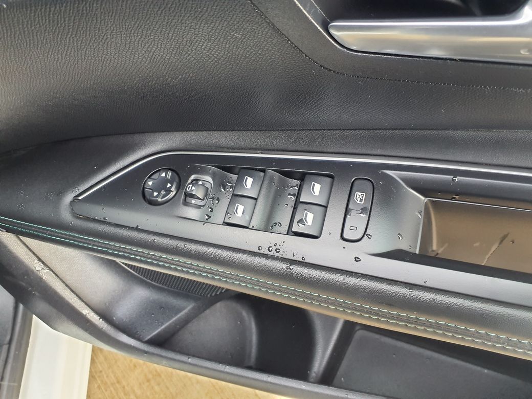 2023 Peugeot 3008
