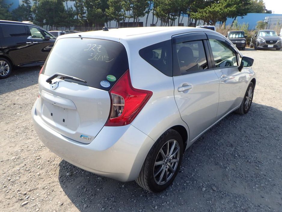 2015 Nissan Note