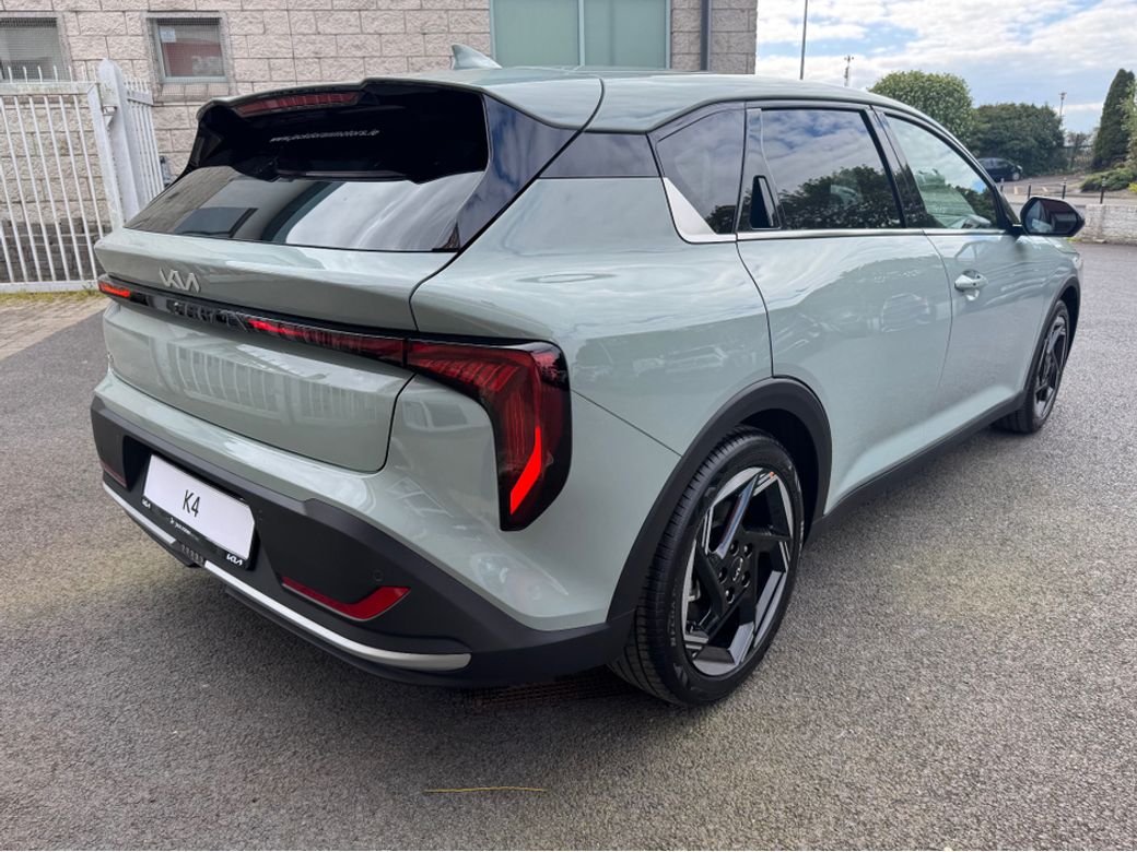 2026 Kia K4