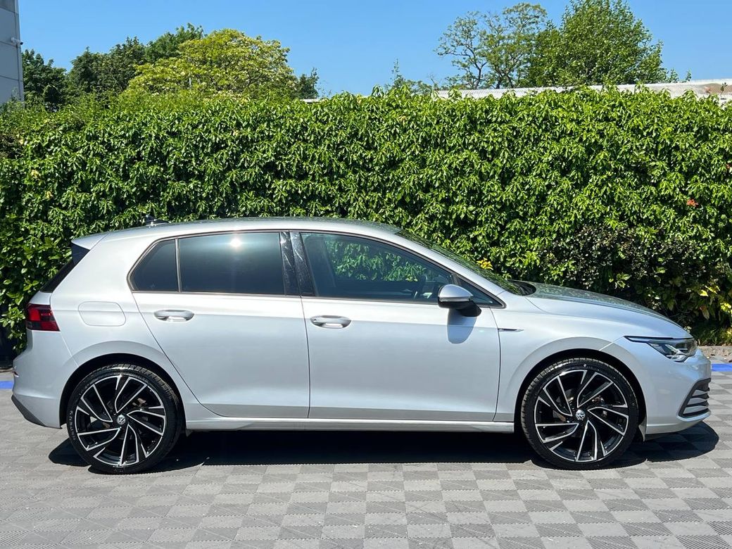 2023 Volkswagen Golf