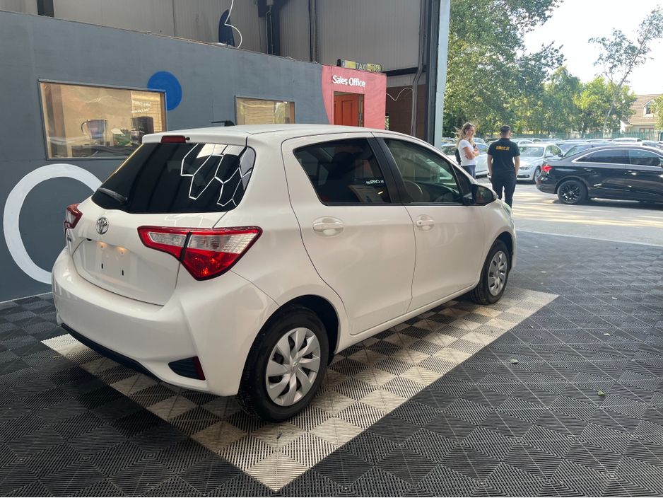 2017 Toyota Vitz