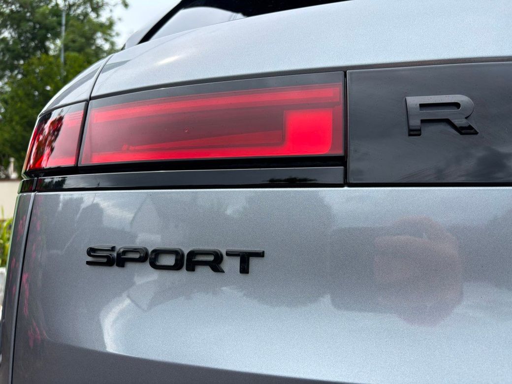 2024 Land Rover Range Rover Sport