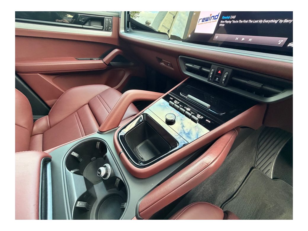 2024 Porsche Cayenne