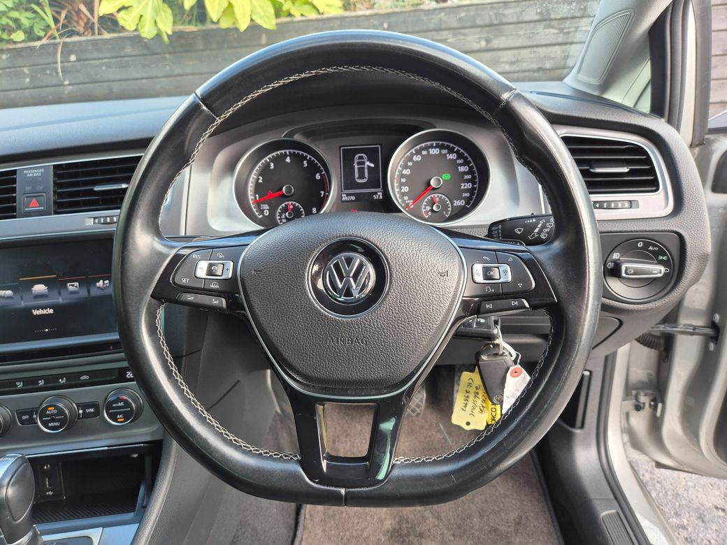2016 Volkswagen Golf