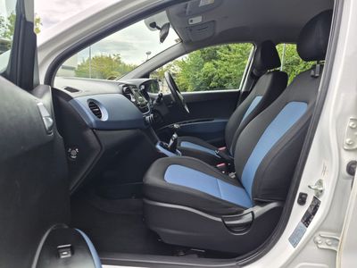 2016 Hyundai i10