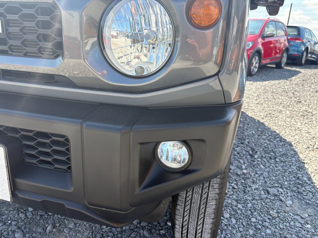 2022 Suzuki Jimny