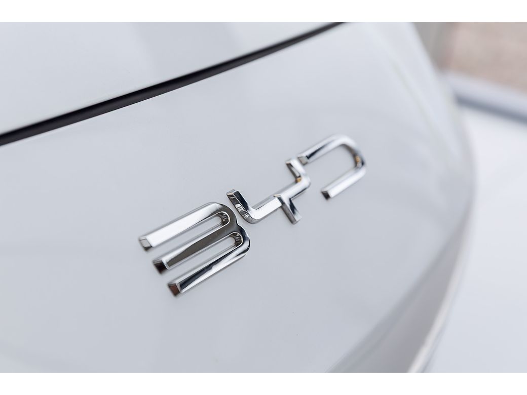 2025 BYD Seal U