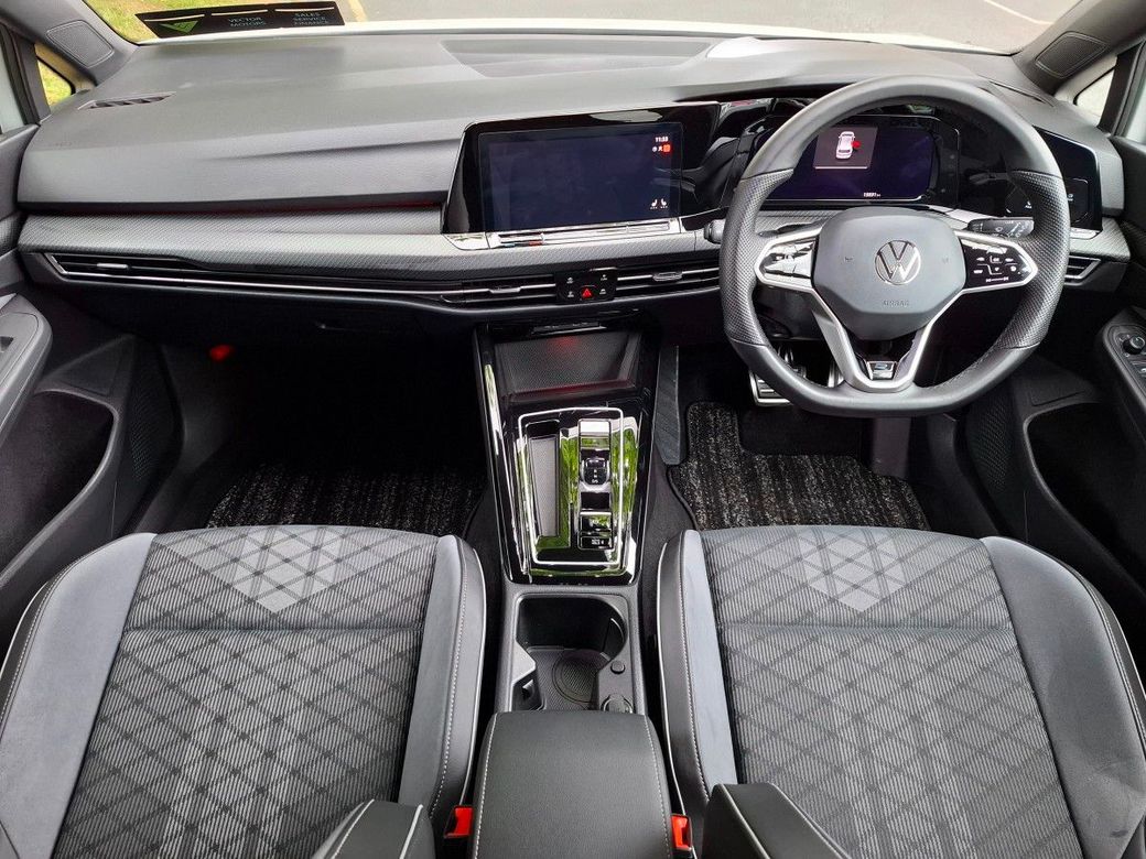 2023 Volkswagen Golf