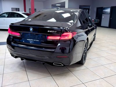 2023 BMW 520