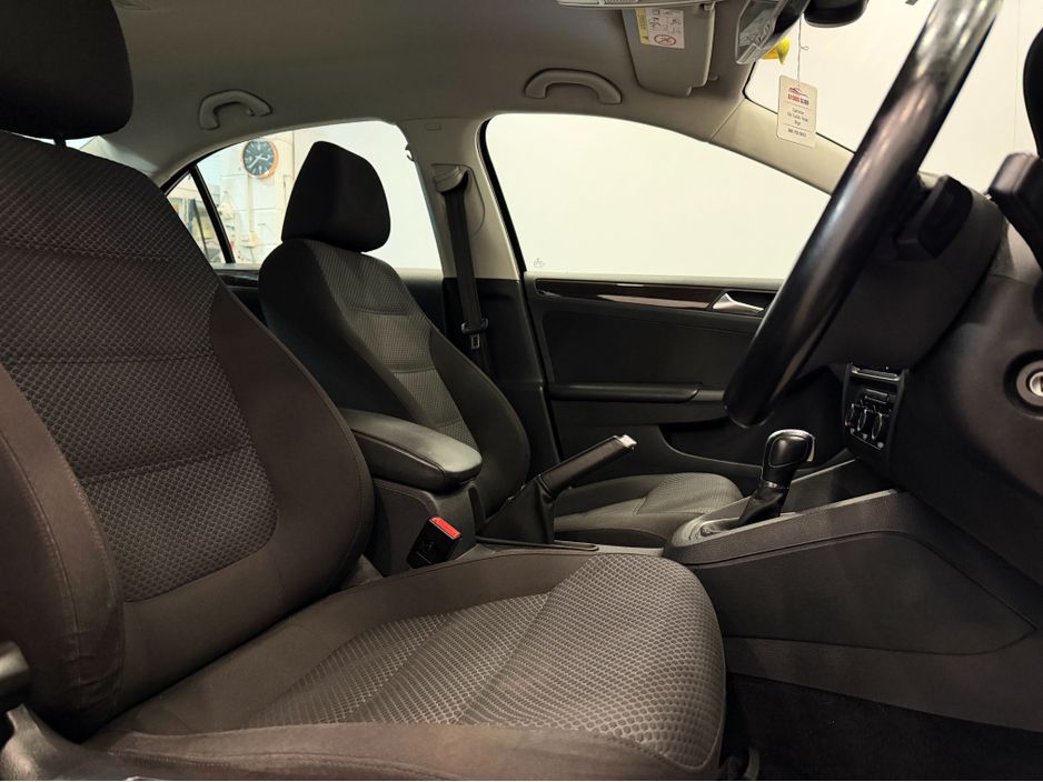 2016 Volkswagen Jetta