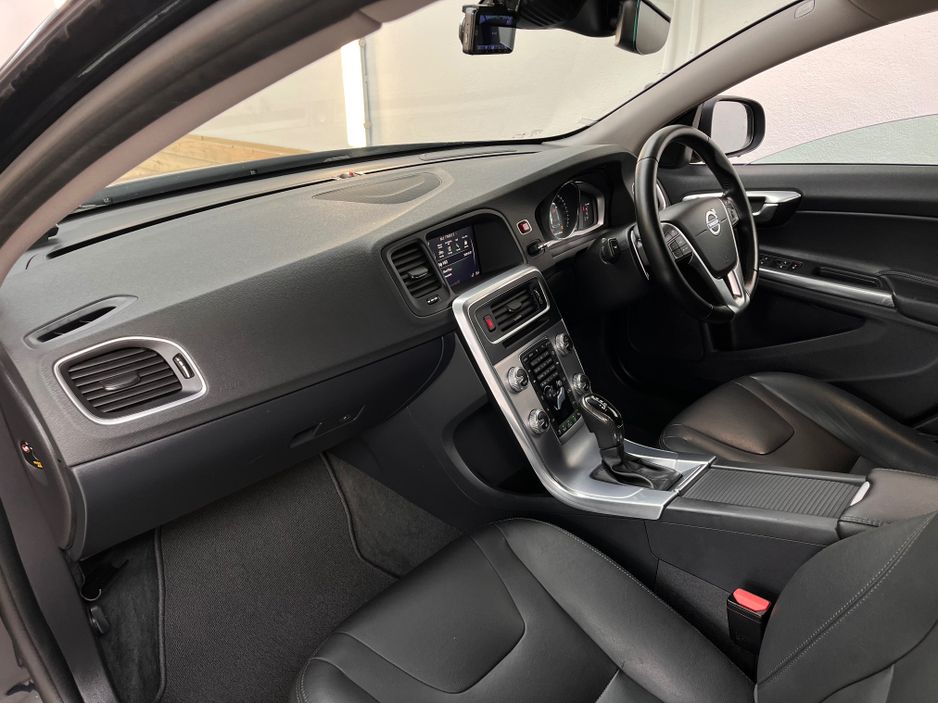 2018 Volvo V60