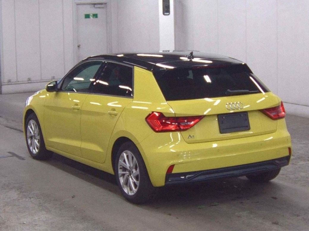 2021 Audi A1