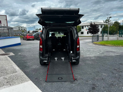 2023 Peugeot Rifter