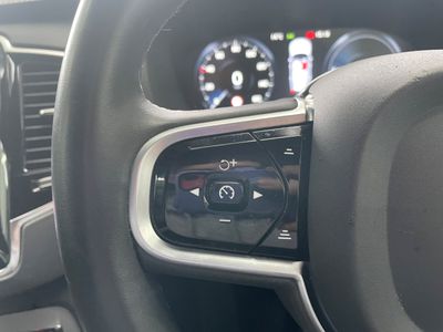 2022 Volvo XC90