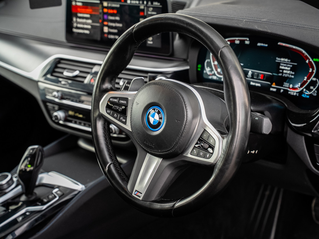 2022 BMW 5 Series