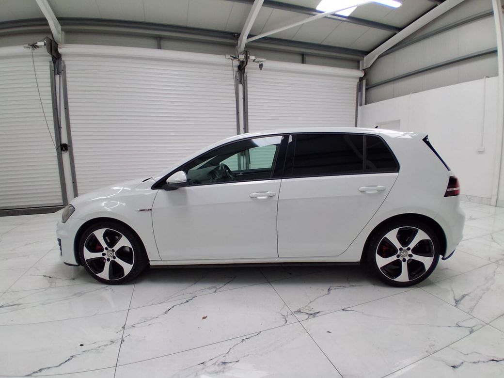 2017 Volkswagen Golf