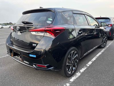 2016 Toyota Auris