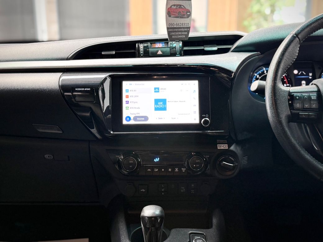 2025 Toyota Hilux