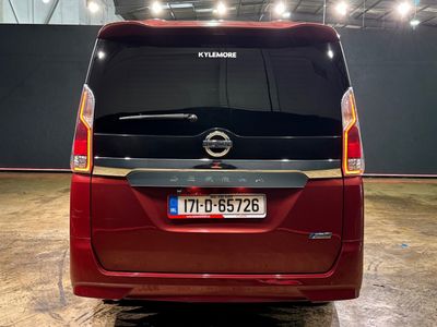 2017 Nissan Serena