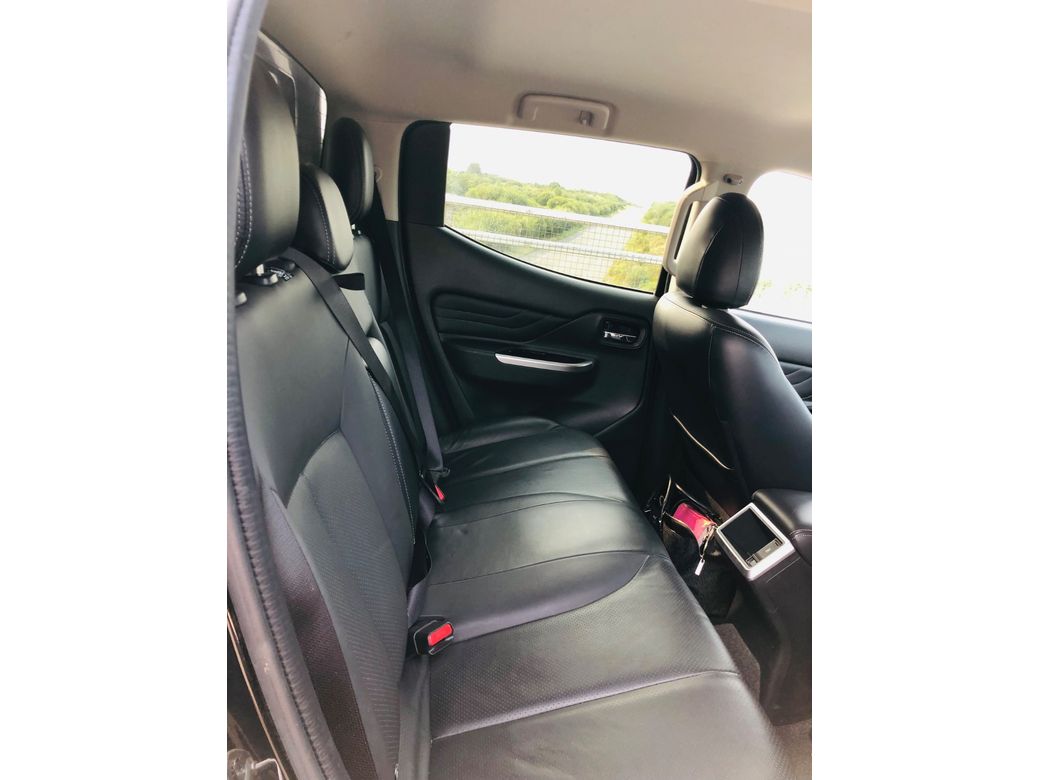2020 Mitsubishi L200