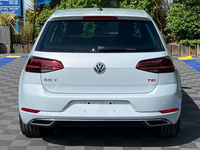 2017 Volkswagen Golf