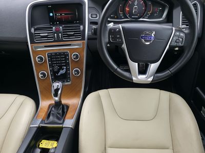 2017 Volvo XC60