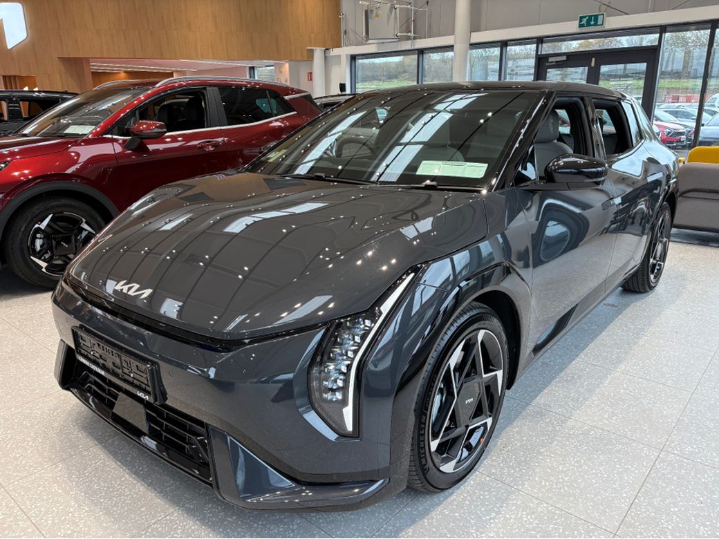 2026 Kia EV4