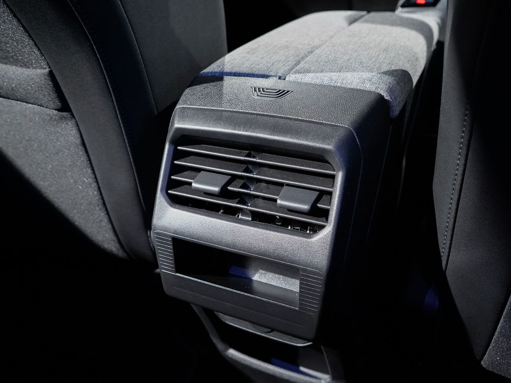 2025 Peugeot 3008