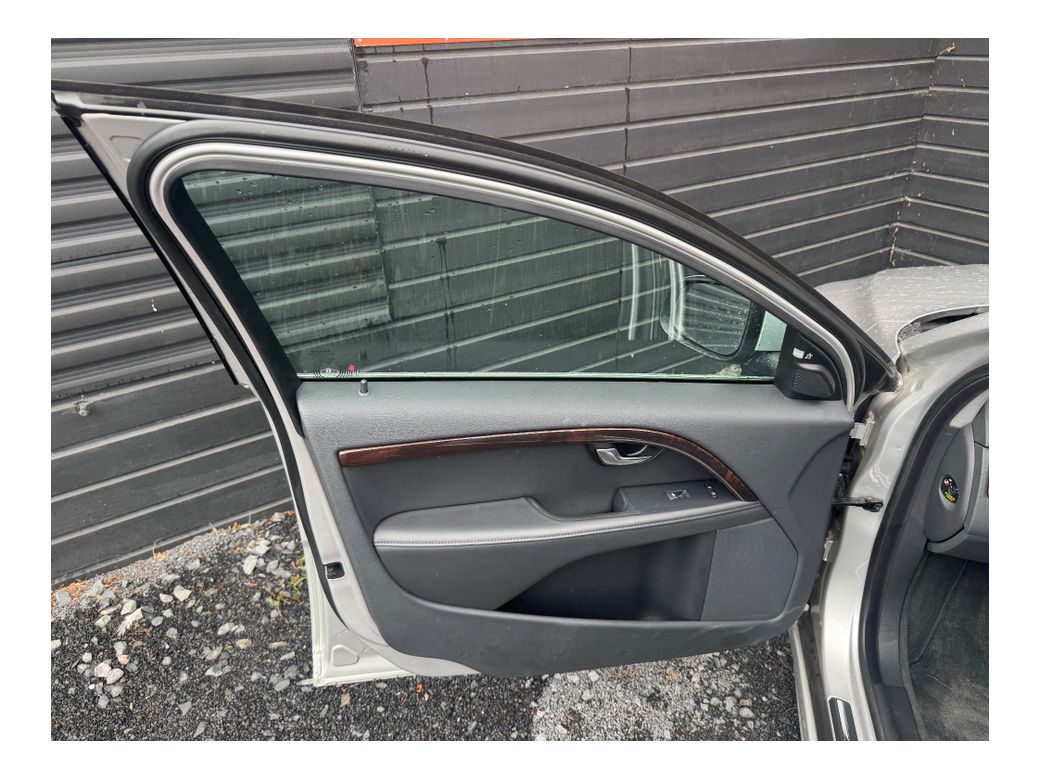 2012 Volvo V70
