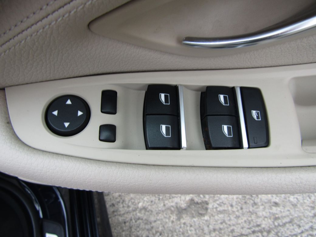 2013 BMW 5 Series