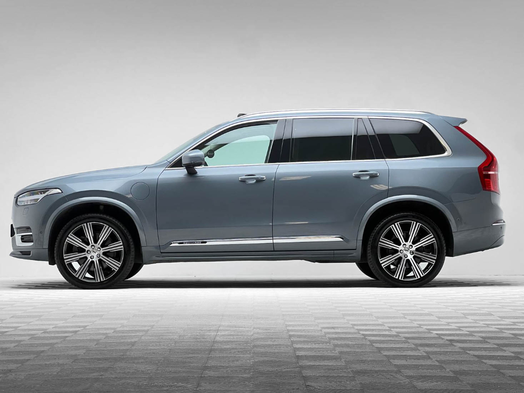 2022 Volvo XC90