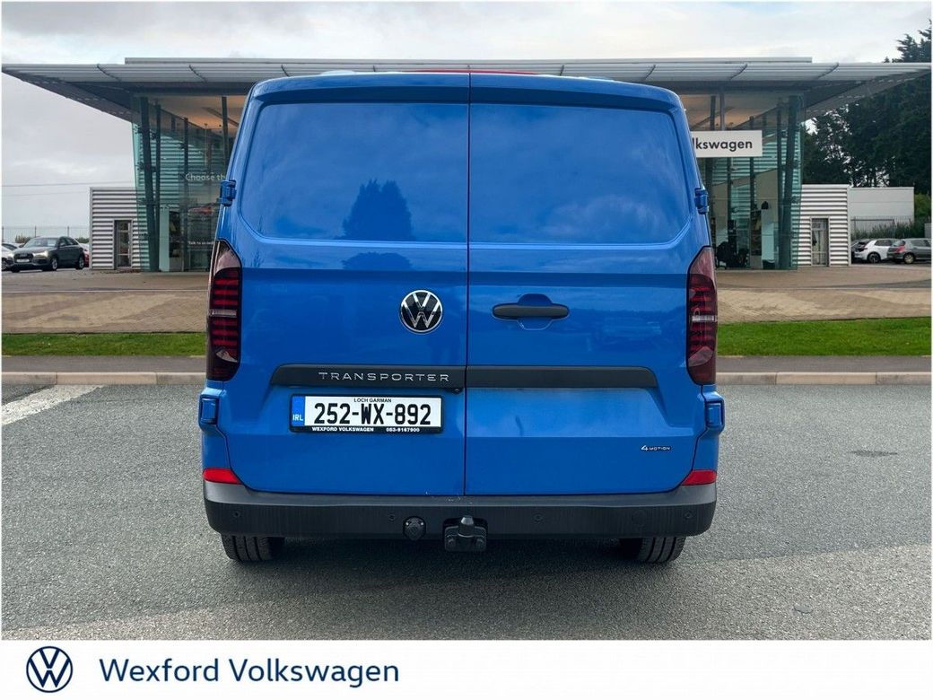 2025 Volkswagen Transporter